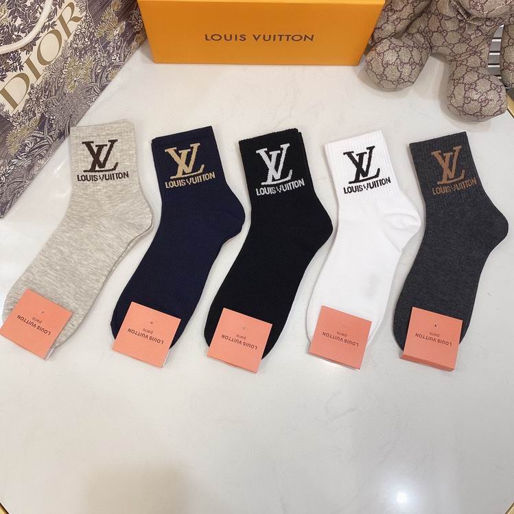 LV socks 69